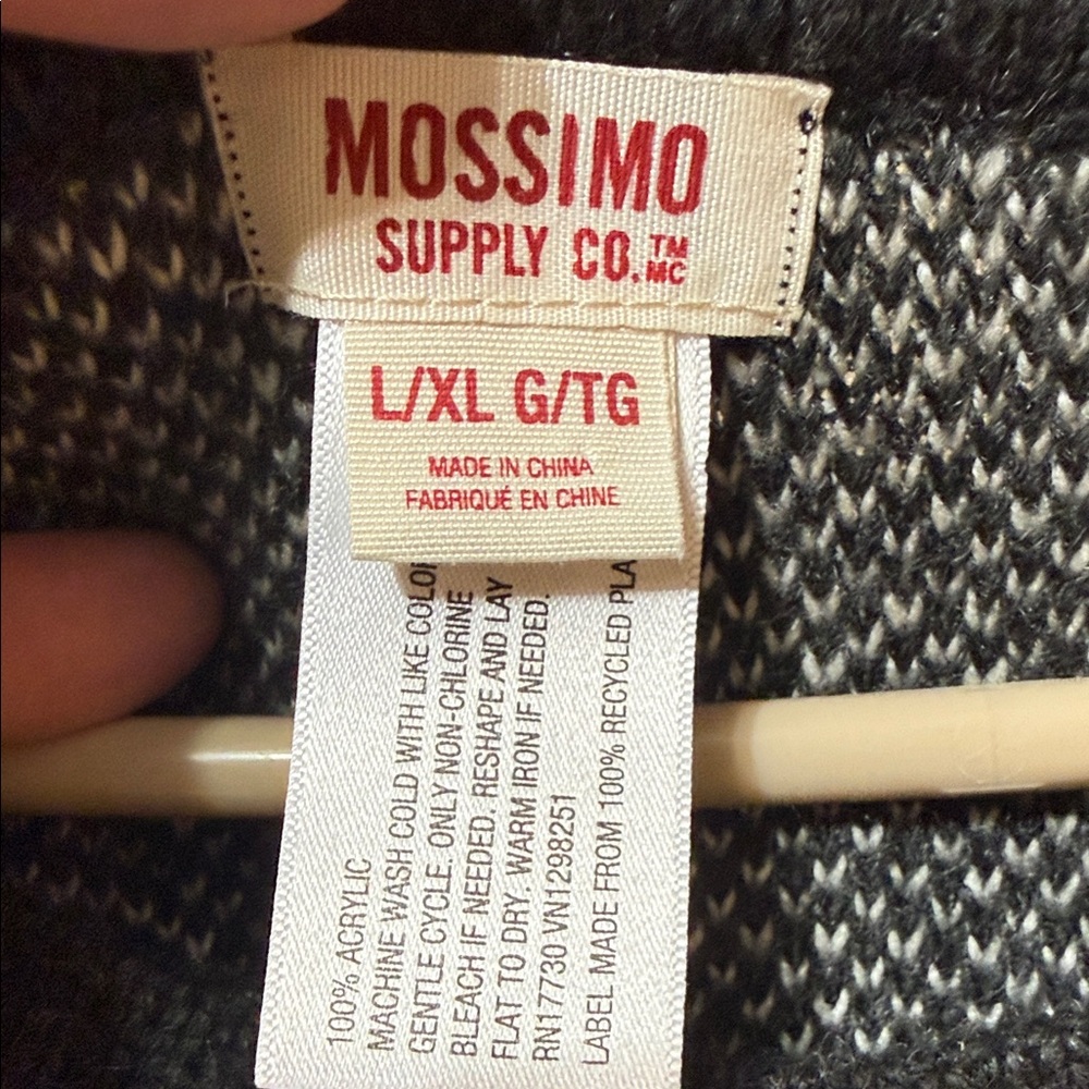 Mossimo Supply Co. Black and White Chevron Sweater - Picture 2 of 5